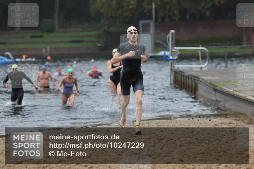 13.09.2026 - Stadtparktriathlon Mo-Foto http://msf.ph/oto/10247229 13.09.2026 12:53:43 Schwimmen 1316, 1351, 1356, 1380, 1408 meine-sportfotos.de