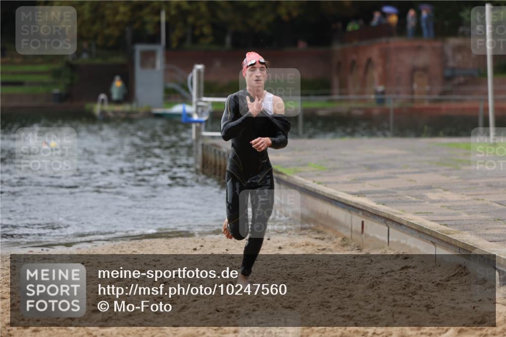 13.09.2026 - Stadtparktriathlon Mo-Foto http://msf.ph/oto/10247560 13.09.2026 13:07:55 Schwimmen 1465 meine-sportfotos.de
