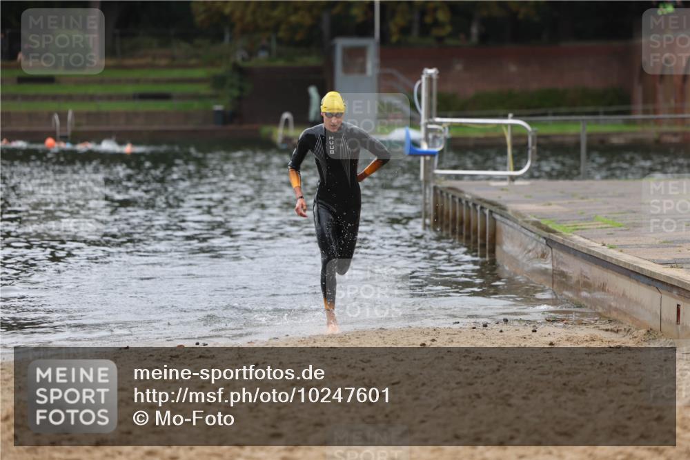 13.09.2026 - Stadtparktriathlon Mo-Foto http://msf.ph/oto/10247601 13.09.2026 13:08:22 Schwimmen 1431 meine-sportfotos.de