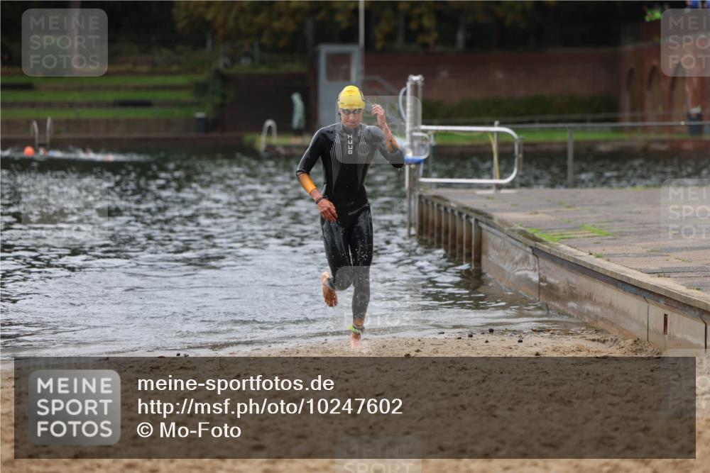 13.09.2026 - Stadtparktriathlon Mo-Foto http://msf.ph/oto/10247602 13.09.2026 13:08:22 Schwimmen 1431 meine-sportfotos.de