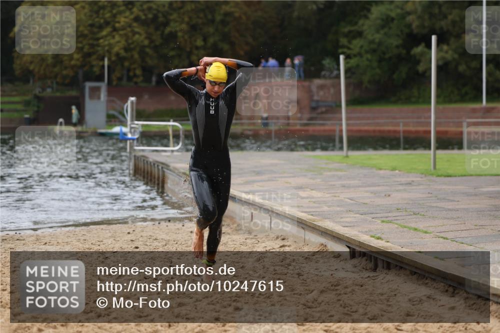 13.09.2026 - Stadtparktriathlon Mo-Foto http://msf.ph/oto/10247615 13.09.2026 13:08:24 Schwimmen 1431 meine-sportfotos.de
