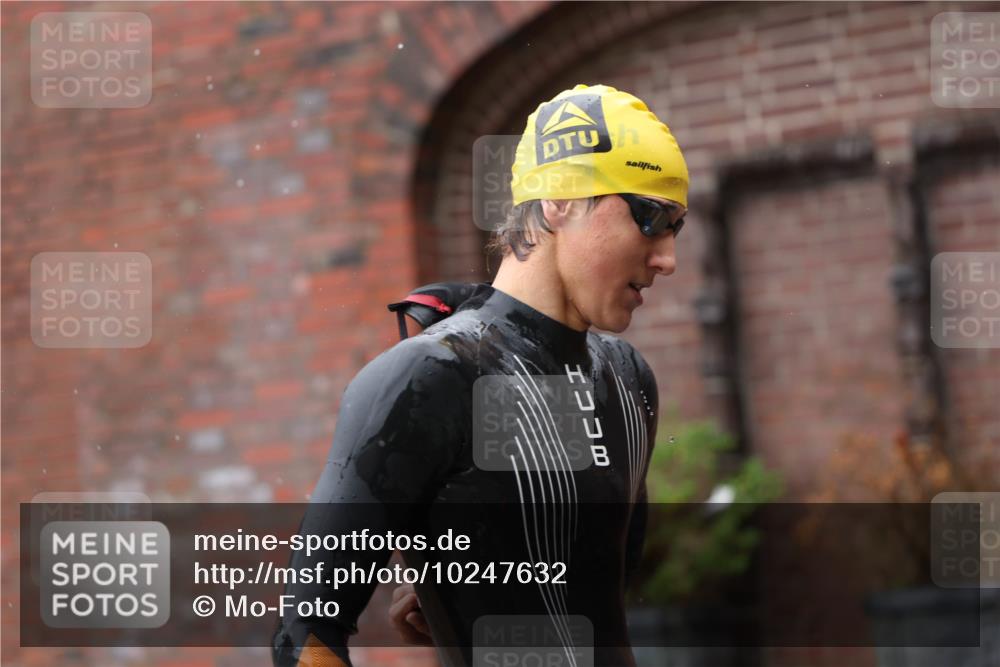 13.09.2026 - Stadtparktriathlon Mo-Foto http://msf.ph/oto/10247632 13.09.2026 13:08:27 Schwimmen 1431 meine-sportfotos.de