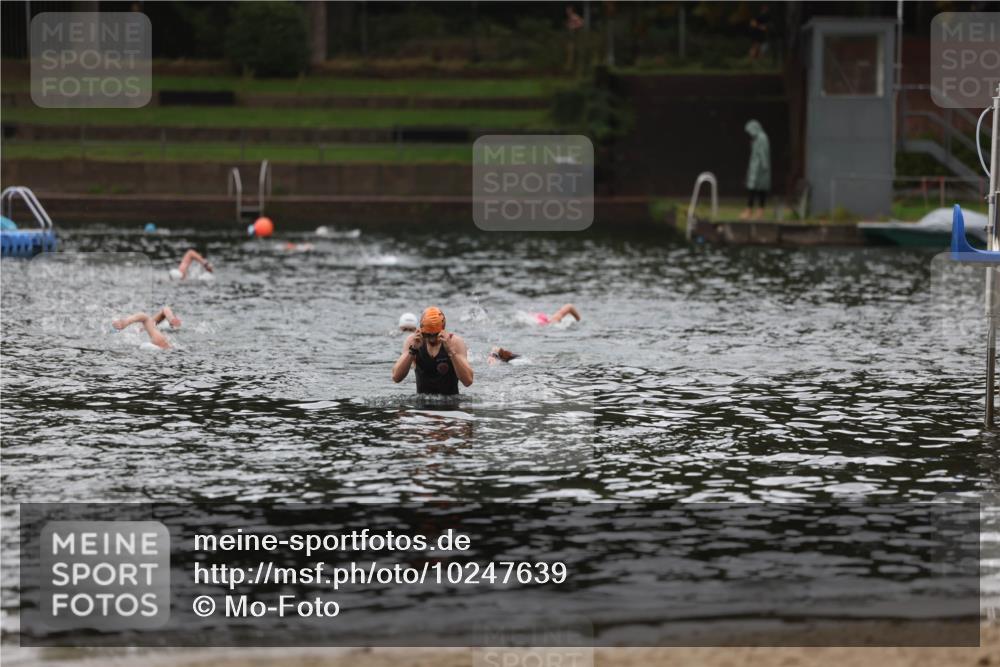 13.09.2026 - Stadtparktriathlon Mo-Foto http://msf.ph/oto/10247639 13.09.2026 13:09:26 Schwimmen 1473 meine-sportfotos.de