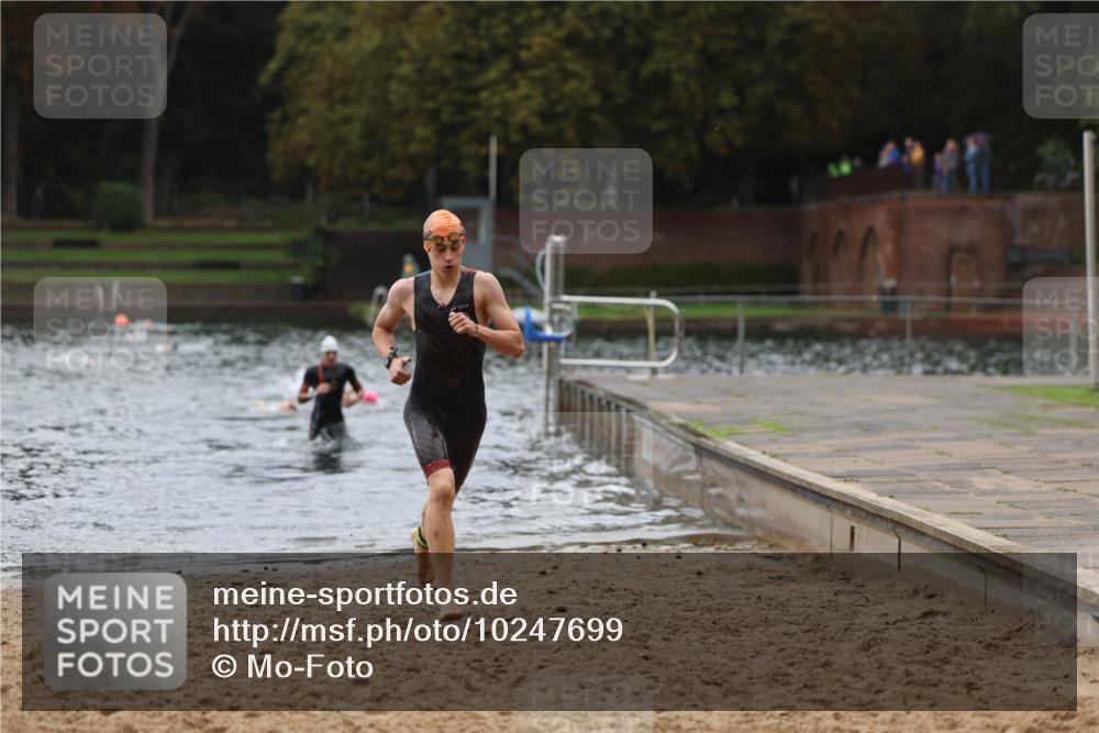 13.09.2026 - Stadtparktriathlon Mo-Foto http://msf.ph/oto/10247699 13.09.2026 13:09:37 Schwimmen 1460, 1461, 1473 meine-sportfotos.de