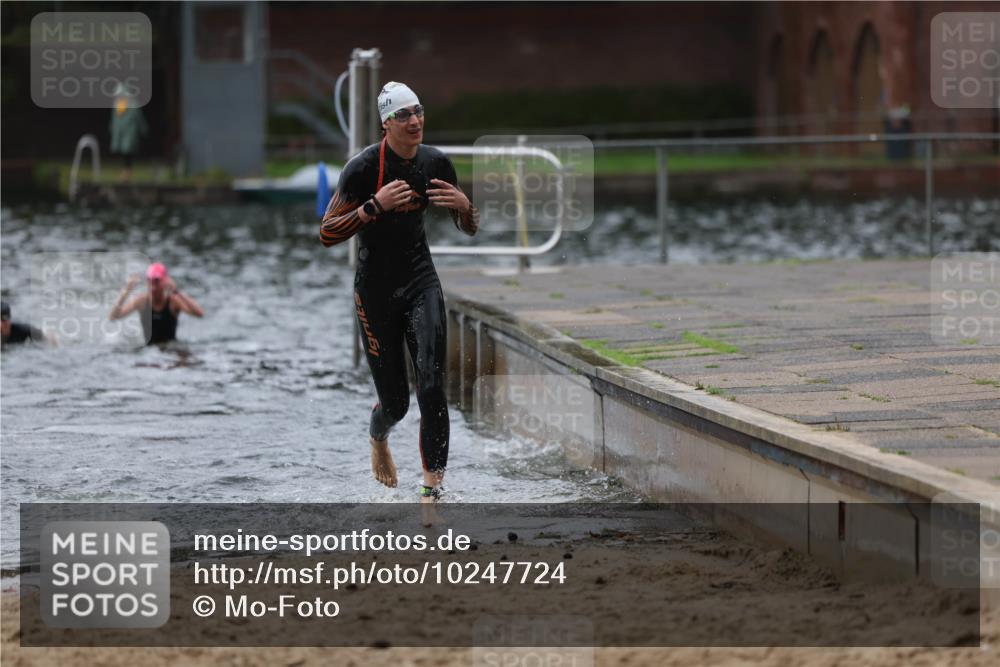 13.09.2026 - Stadtparktriathlon Mo-Foto http://msf.ph/oto/10247724 13.09.2026 13:09:43 Schwimmen 1435, 1437, 1453, 1460, 1461, 1464 meine-sportfotos.de