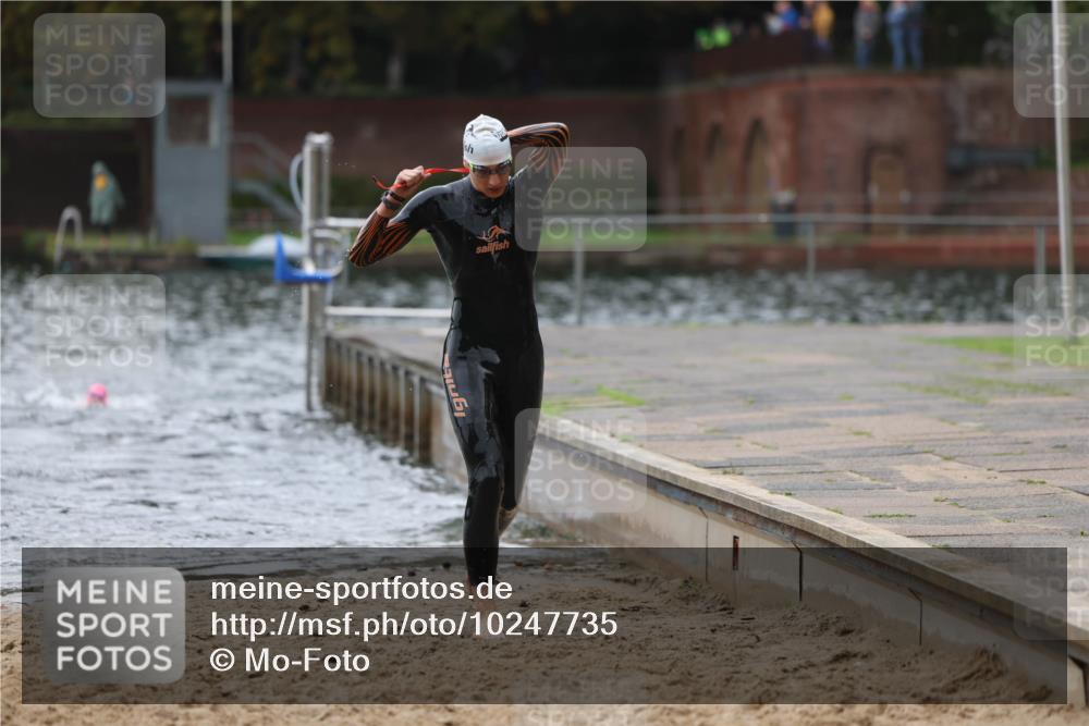 13.09.2026 - Stadtparktriathlon Mo-Foto http://msf.ph/oto/10247735 13.09.2026 13:09:45 Schwimmen 1435, 1437, 1453, 1460, 1461, 1464 meine-sportfotos.de