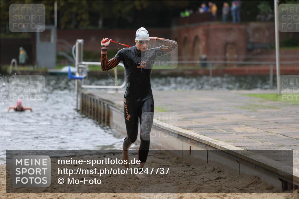 13.09.2026 - Stadtparktriathlon Mo-Foto http://msf.ph/oto/10247737 13.09.2026 13:09:45 Schwimmen 1435, 1437, 1453, 1460, 1461, 1464 meine-sportfotos.de