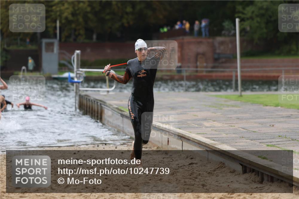 13.09.2026 - Stadtparktriathlon Mo-Foto http://msf.ph/oto/10247739 13.09.2026 13:09:45 Schwimmen 1435, 1437, 1453, 1460, 1461, 1464 meine-sportfotos.de