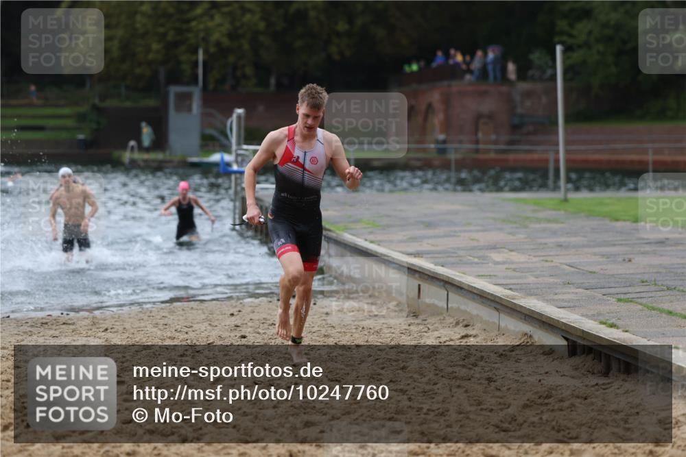 13.09.2026 - Stadtparktriathlon Mo-Foto http://msf.ph/oto/10247760 13.09.2026 13:09:49 Schwimmen 1435, 1437, 1453, 1460, 1461, 1464 meine-sportfotos.de