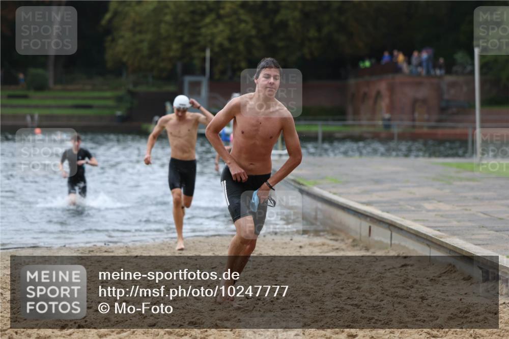 13.09.2026 - Stadtparktriathlon Mo-Foto http://msf.ph/oto/10247777 13.09.2026 13:09:52 Schwimmen 1435, 1437, 1453, 1461, 1464 meine-sportfotos.de