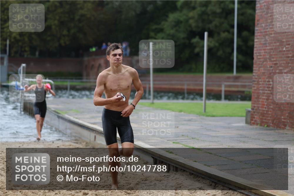 13.09.2026 - Stadtparktriathlon Mo-Foto http://msf.ph/oto/10247788 13.09.2026 13:09:55 Schwimmen 1435, 1437, 1453, 1464 meine-sportfotos.de