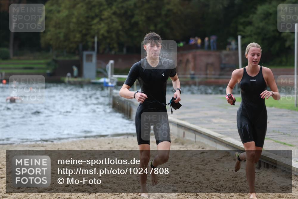 13.09.2026 - Stadtparktriathlon Mo-Foto http://msf.ph/oto/10247808 13.09.2026 13:09:58 Schwimmen 1435, 1437, 1464 meine-sportfotos.de