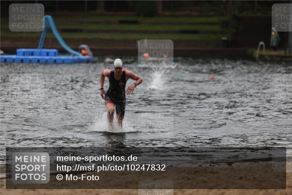 13.09.2026 - Stadtparktriathlon Mo-Foto http://msf.ph/oto/10247832 13.09.2026 13:10:10 Schwimmen 1466 meine-sportfotos.de