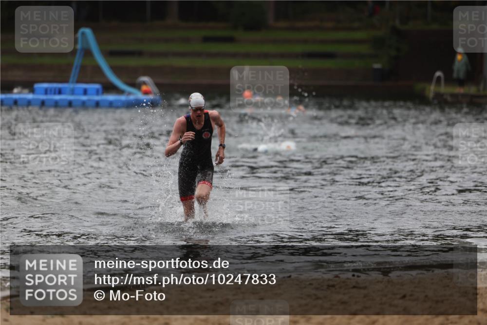 13.09.2026 - Stadtparktriathlon Mo-Foto http://msf.ph/oto/10247833 13.09.2026 13:10:11 Schwimmen 1466 meine-sportfotos.de