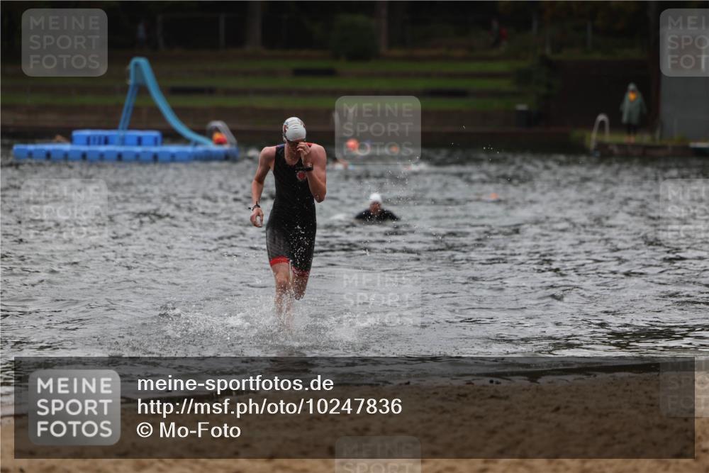 13.09.2026 - Stadtparktriathlon Mo-Foto http://msf.ph/oto/10247836 13.09.2026 13:10:11 Schwimmen 1466 meine-sportfotos.de