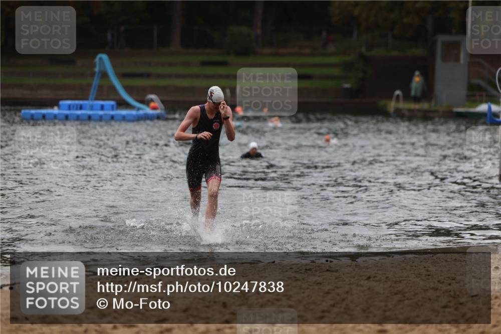 13.09.2026 - Stadtparktriathlon Mo-Foto http://msf.ph/oto/10247838 13.09.2026 13:10:12 Schwimmen 1466 meine-sportfotos.de