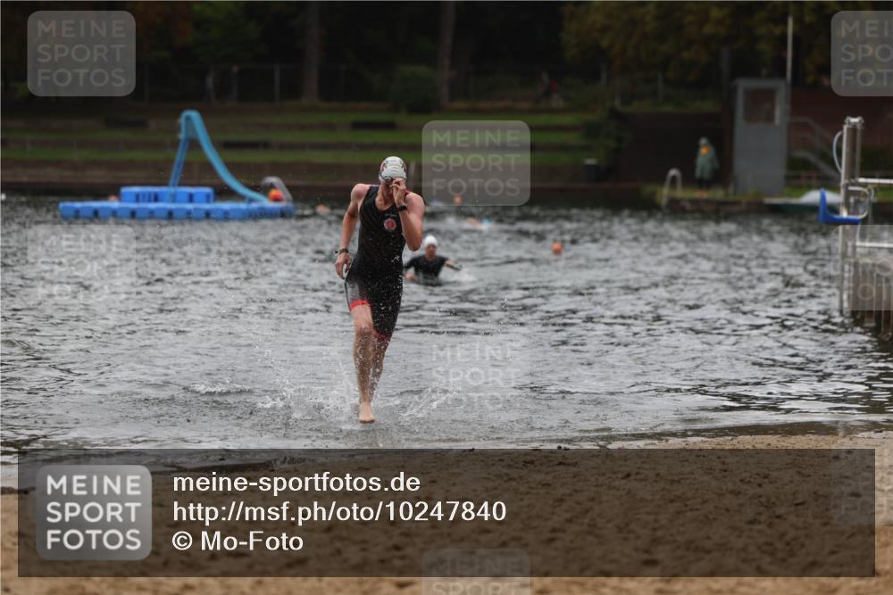 13.09.2026 - Stadtparktriathlon Mo-Foto http://msf.ph/oto/10247840 13.09.2026 13:10:12 Schwimmen 1466 meine-sportfotos.de