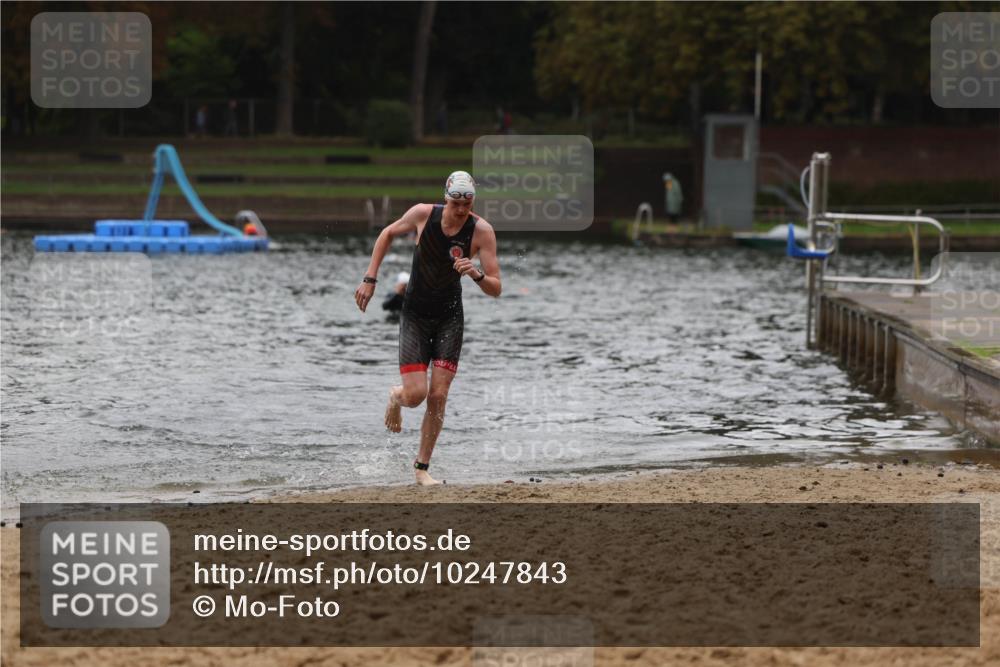 13.09.2026 - Stadtparktriathlon Mo-Foto http://msf.ph/oto/10247843 13.09.2026 13:10:13 Schwimmen 1466 meine-sportfotos.de