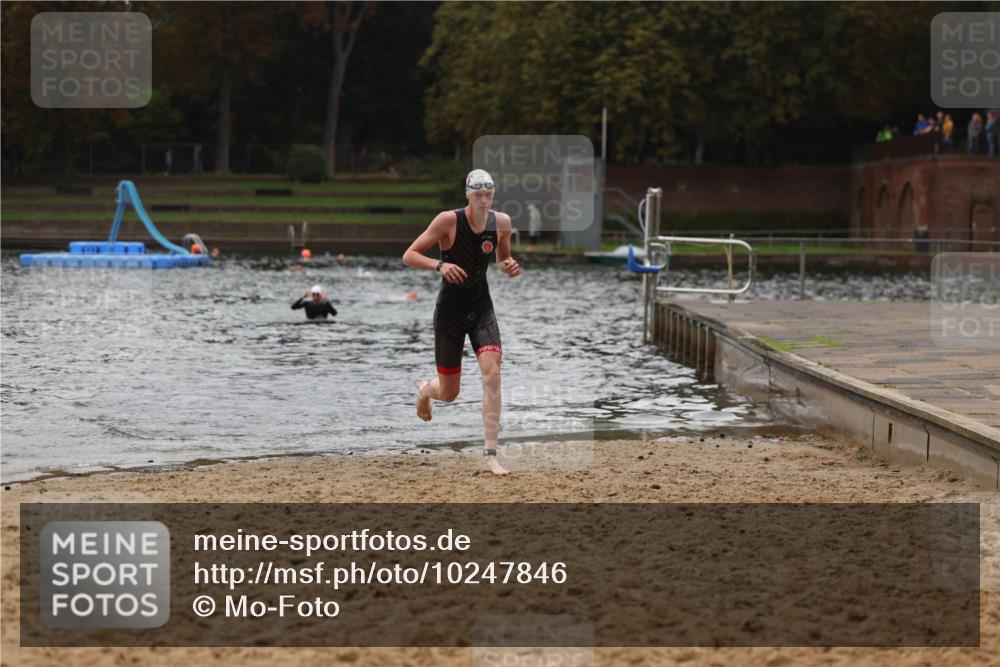 13.09.2026 - Stadtparktriathlon Mo-Foto http://msf.ph/oto/10247846 13.09.2026 13:10:13 Schwimmen 1466 meine-sportfotos.de