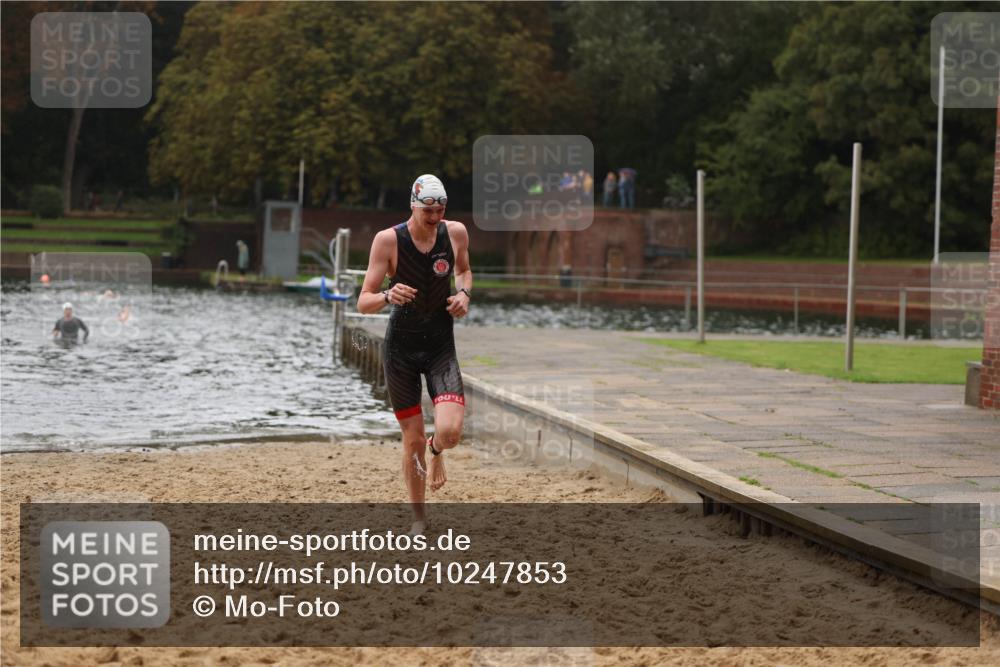 13.09.2026 - Stadtparktriathlon Mo-Foto http://msf.ph/oto/10247853 13.09.2026 13:10:15 Schwimmen 1466 meine-sportfotos.de