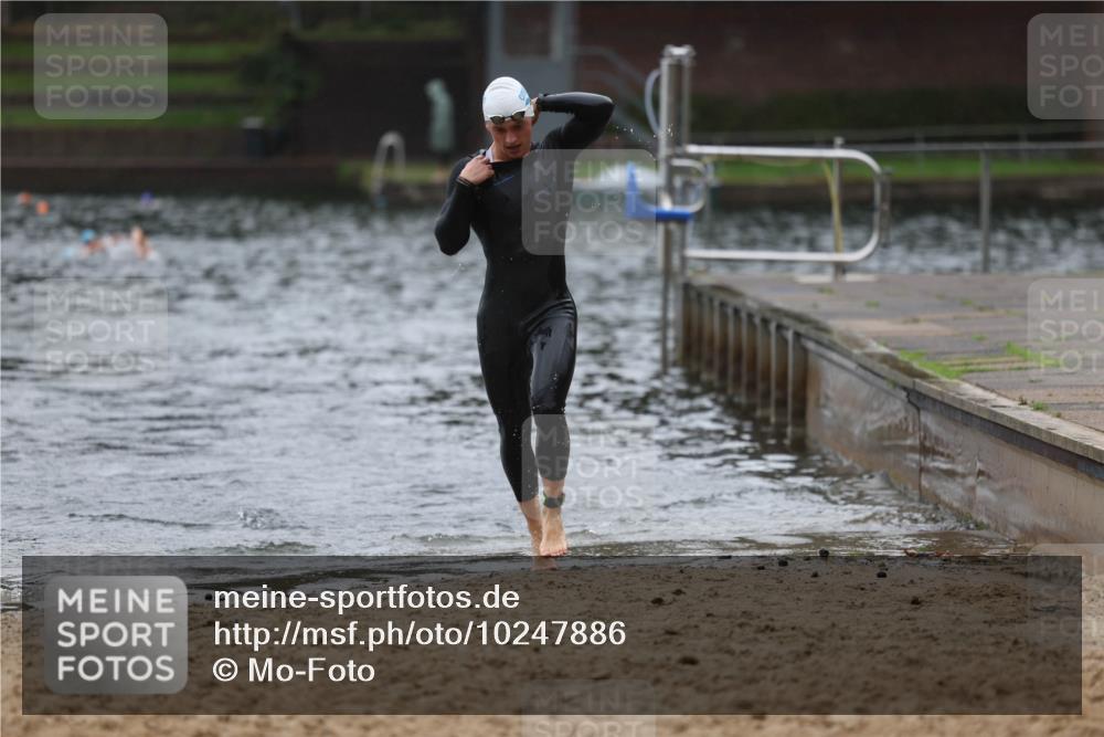 13.09.2026 - Stadtparktriathlon Mo-Foto http://msf.ph/oto/10247886 13.09.2026 13:10:28 Schwimmen 1476 meine-sportfotos.de