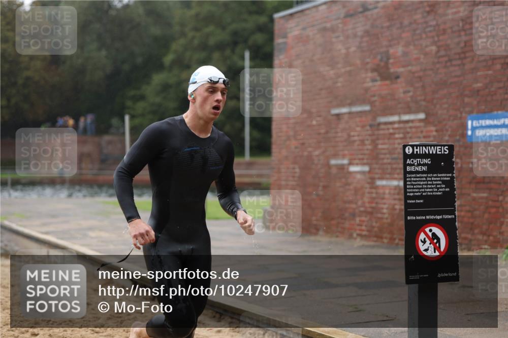 13.09.2026 - Stadtparktriathlon Mo-Foto http://msf.ph/oto/10247907 13.09.2026 13:10:33 Schwimmen 1452, 1476 meine-sportfotos.de