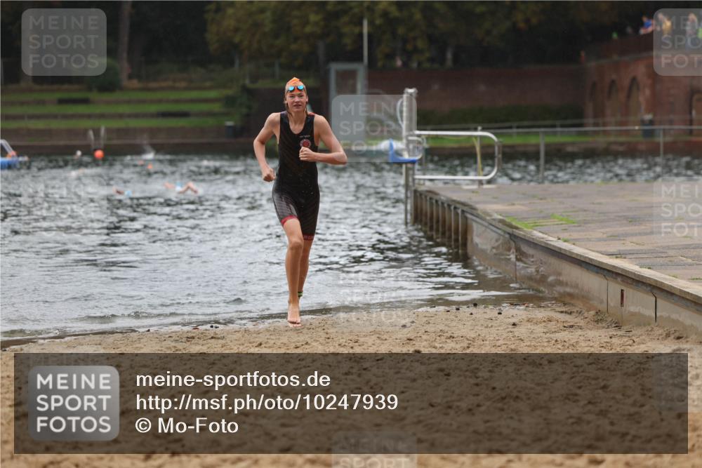 13.09.2026 - Stadtparktriathlon Mo-Foto http://msf.ph/oto/10247939 13.09.2026 13:10:43 Schwimmen 1452 meine-sportfotos.de