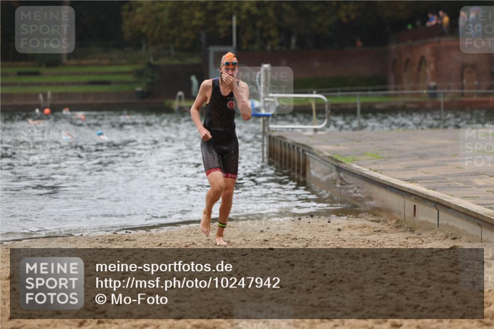 13.09.2026 - Stadtparktriathlon Mo-Foto http://msf.ph/oto/10247942 13.09.2026 13:10:43 Schwimmen 1452 meine-sportfotos.de