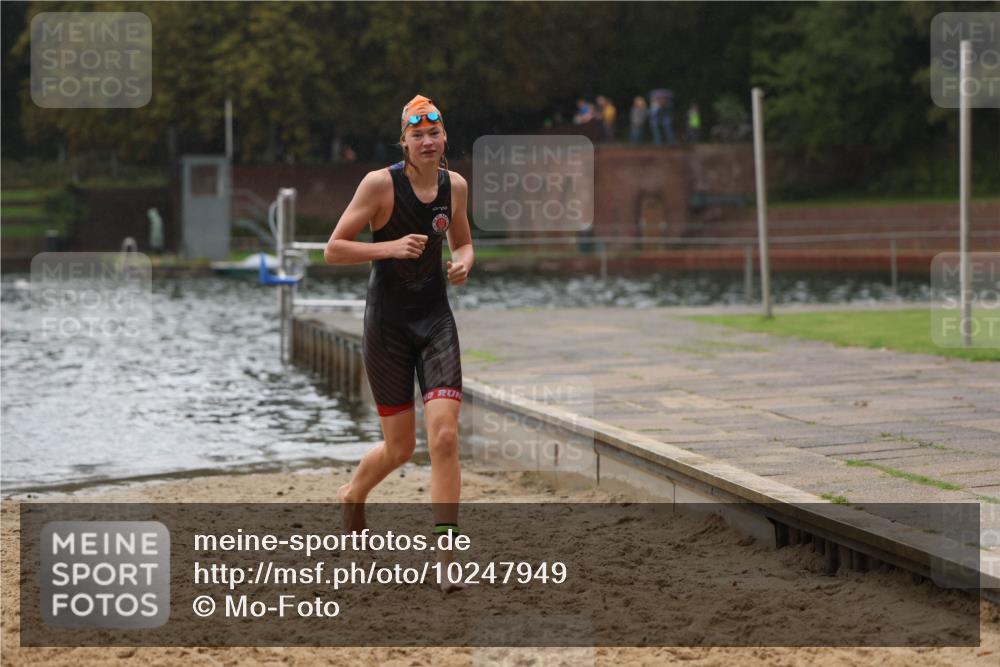13.09.2026 - Stadtparktriathlon Mo-Foto http://msf.ph/oto/10247949 13.09.2026 13:10:45 Schwimmen 1452 meine-sportfotos.de