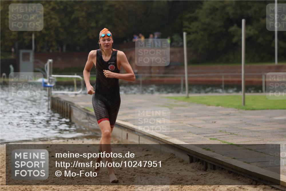 13.09.2026 - Stadtparktriathlon Mo-Foto http://msf.ph/oto/10247951 13.09.2026 13:10:45 Schwimmen 1452 meine-sportfotos.de