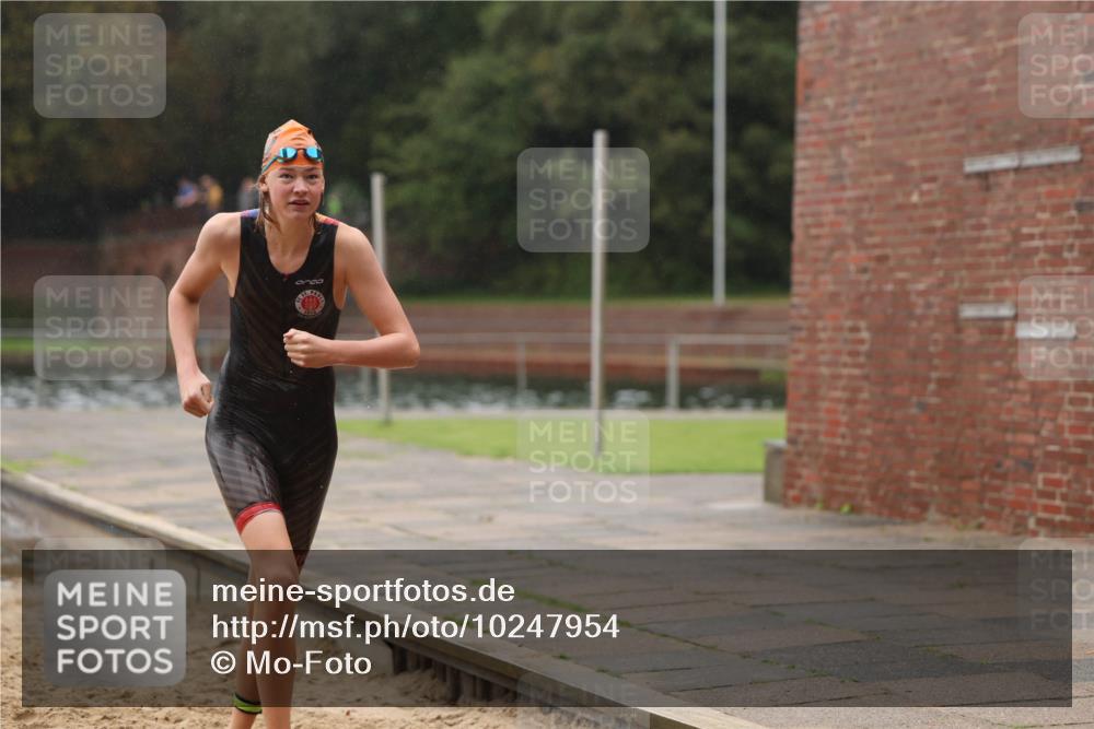 13.09.2026 - Stadtparktriathlon Mo-Foto http://msf.ph/oto/10247954 13.09.2026 13:10:46 Schwimmen 1452 meine-sportfotos.de