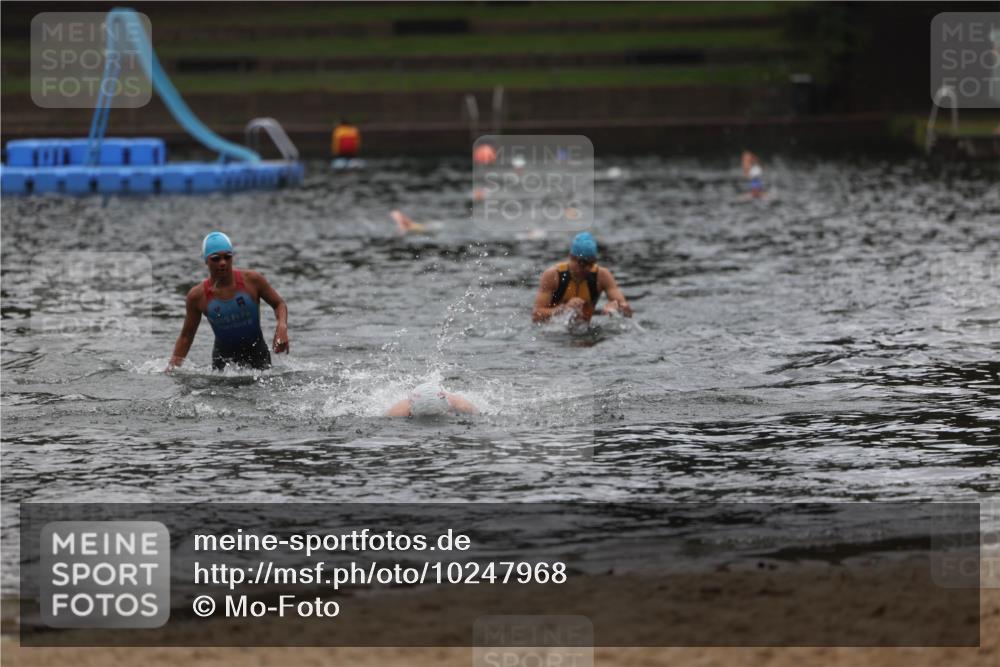 13.09.2026 - Stadtparktriathlon Mo-Foto http://msf.ph/oto/10247968 13.09.2026 13:11:06 Schwimmen 1446, 1447, 1457 meine-sportfotos.de
