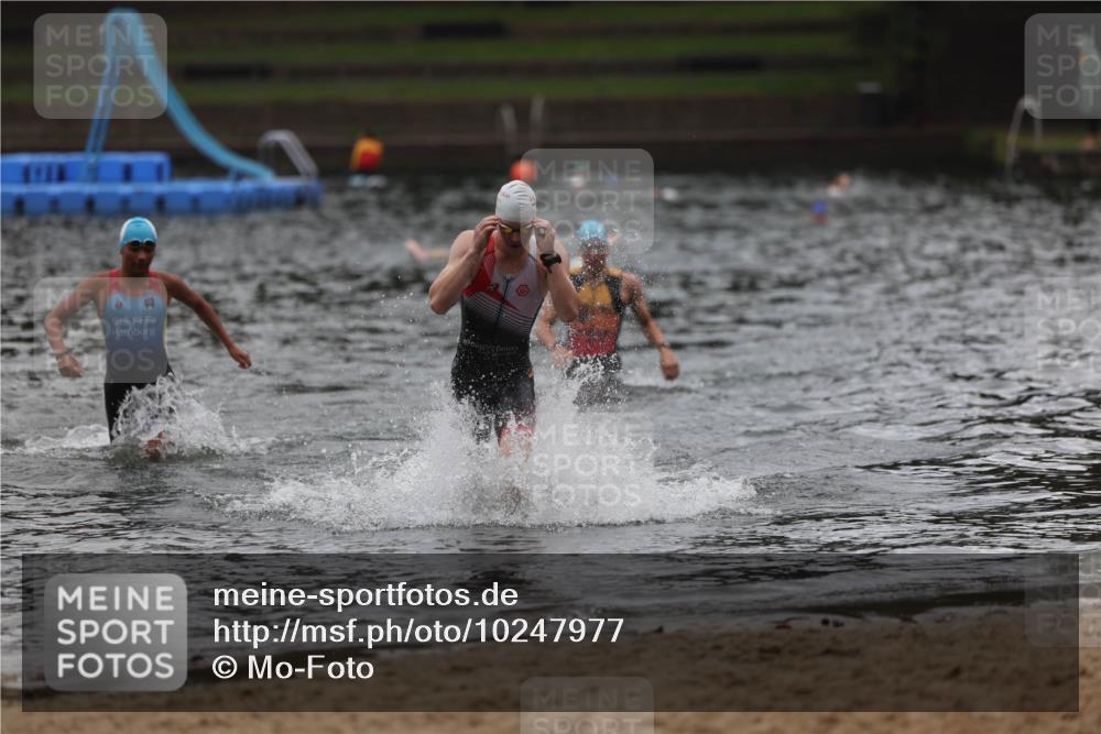 13.09.2026 - Stadtparktriathlon Mo-Foto http://msf.ph/oto/10247977 13.09.2026 13:11:08 Schwimmen 1446, 1447, 1457 meine-sportfotos.de