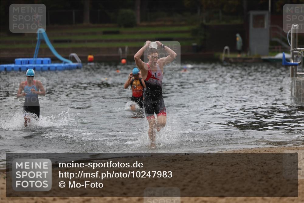 13.09.2026 - Stadtparktriathlon Mo-Foto http://msf.ph/oto/10247983 13.09.2026 13:11:09 Schwimmen 1446, 1447, 1457 meine-sportfotos.de