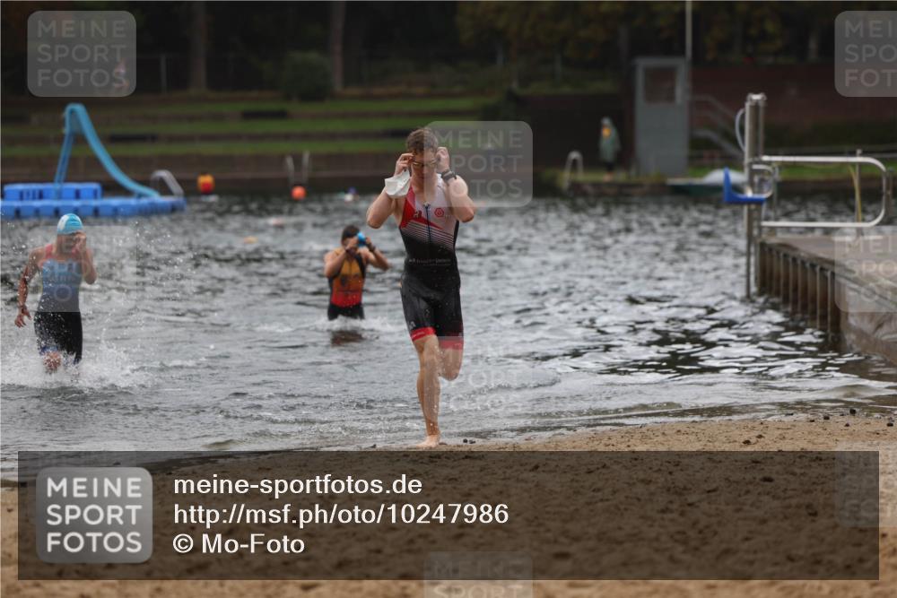 13.09.2026 - Stadtparktriathlon Mo-Foto http://msf.ph/oto/10247986 13.09.2026 13:11:10 Schwimmen 1446, 1447, 1457 meine-sportfotos.de