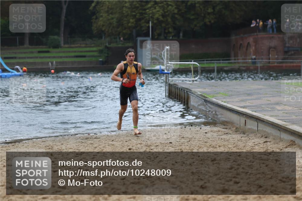 13.09.2026 - Stadtparktriathlon Mo-Foto http://msf.ph/oto/10248009 13.09.2026 13:11:15 Schwimmen 1446, 1447, 1457 meine-sportfotos.de