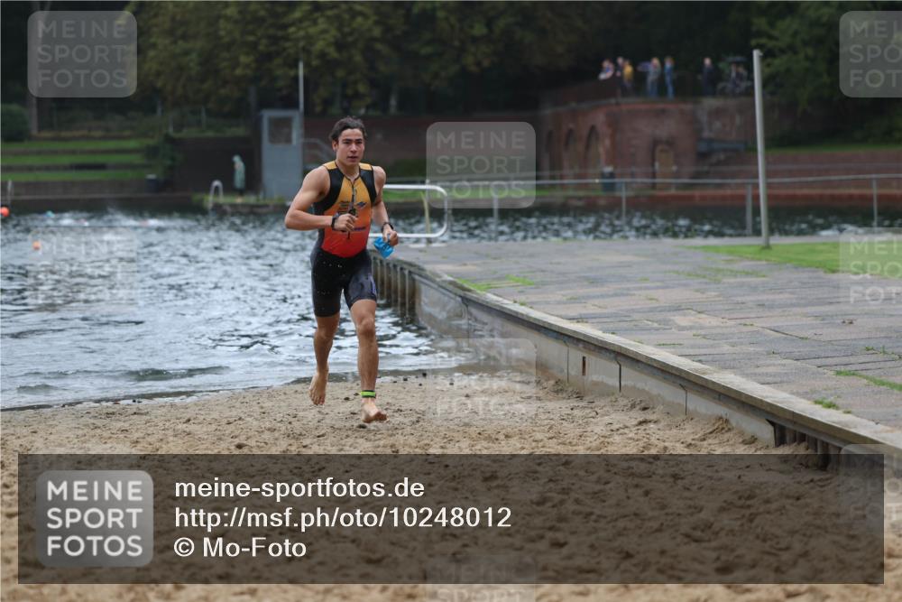 13.09.2026 - Stadtparktriathlon Mo-Foto http://msf.ph/oto/10248012 13.09.2026 13:11:16 Schwimmen 1446, 1447, 1457 meine-sportfotos.de