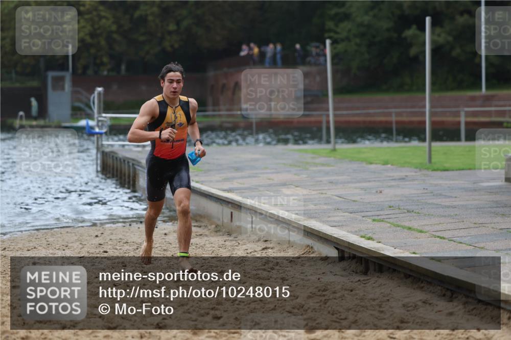 13.09.2026 - Stadtparktriathlon Mo-Foto http://msf.ph/oto/10248015 13.09.2026 13:11:17 Schwimmen 1446, 1447 meine-sportfotos.de