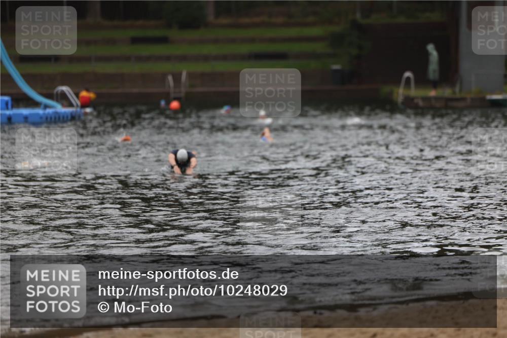 13.09.2026 - Stadtparktriathlon Mo-Foto http://msf.ph/oto/10248029 13.09.2026 13:11:23 Schwimmen  meine-sportfotos.de