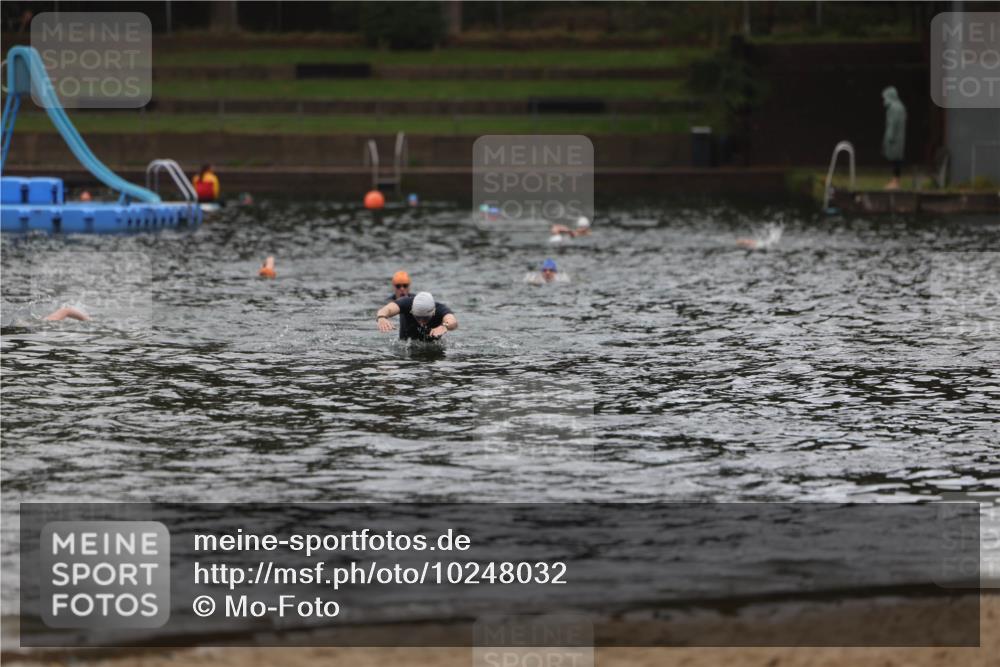 13.09.2026 - Stadtparktriathlon Mo-Foto http://msf.ph/oto/10248032 13.09.2026 13:11:25 Schwimmen  meine-sportfotos.de