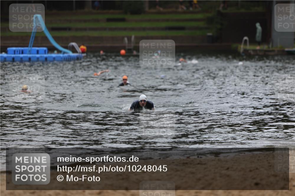 13.09.2026 - Stadtparktriathlon Mo-Foto http://msf.ph/oto/10248045 13.09.2026 13:11:33 Schwimmen 1475 meine-sportfotos.de