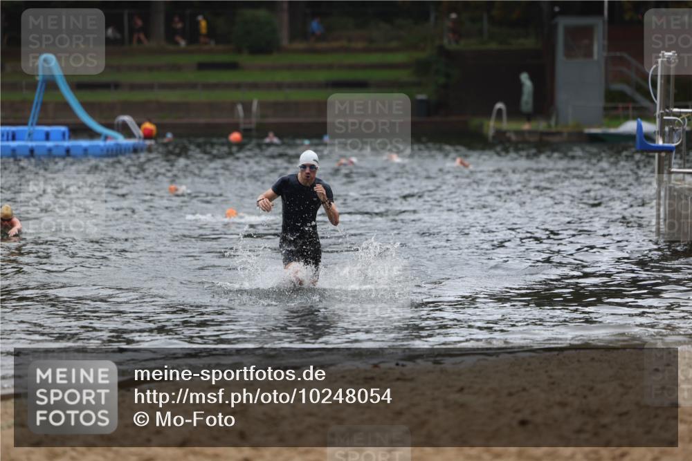13.09.2026 - Stadtparktriathlon Mo-Foto http://msf.ph/oto/10248054 13.09.2026 13:11:36 Schwimmen 1475 meine-sportfotos.de