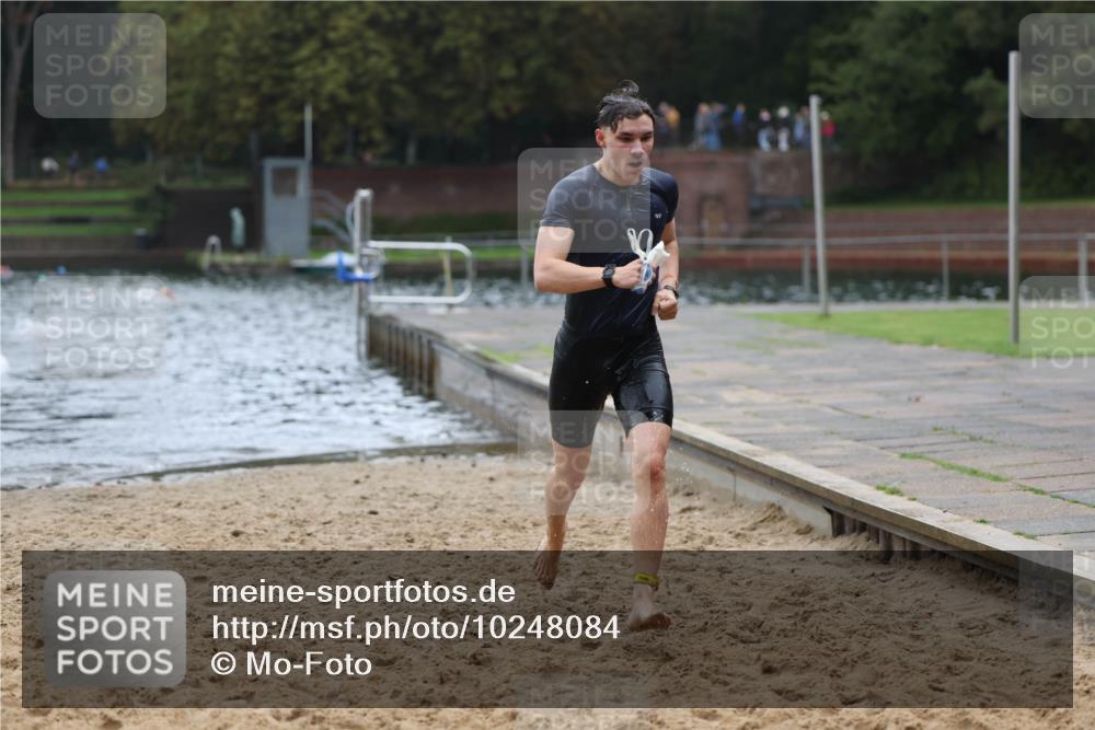 13.09.2026 - Stadtparktriathlon Mo-Foto http://msf.ph/oto/10248084 13.09.2026 13:11:42 Schwimmen 1433, 1475, 1477 meine-sportfotos.de