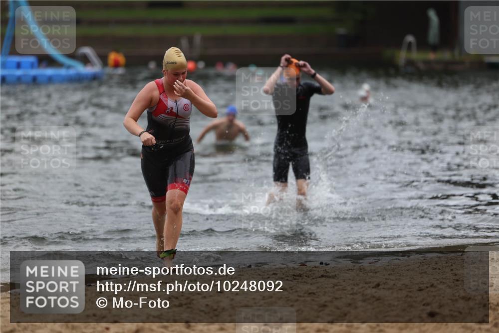 13.09.2026 - Stadtparktriathlon Mo-Foto http://msf.ph/oto/10248092 13.09.2026 13:11:49 Schwimmen 1433, 1467, 1477 meine-sportfotos.de