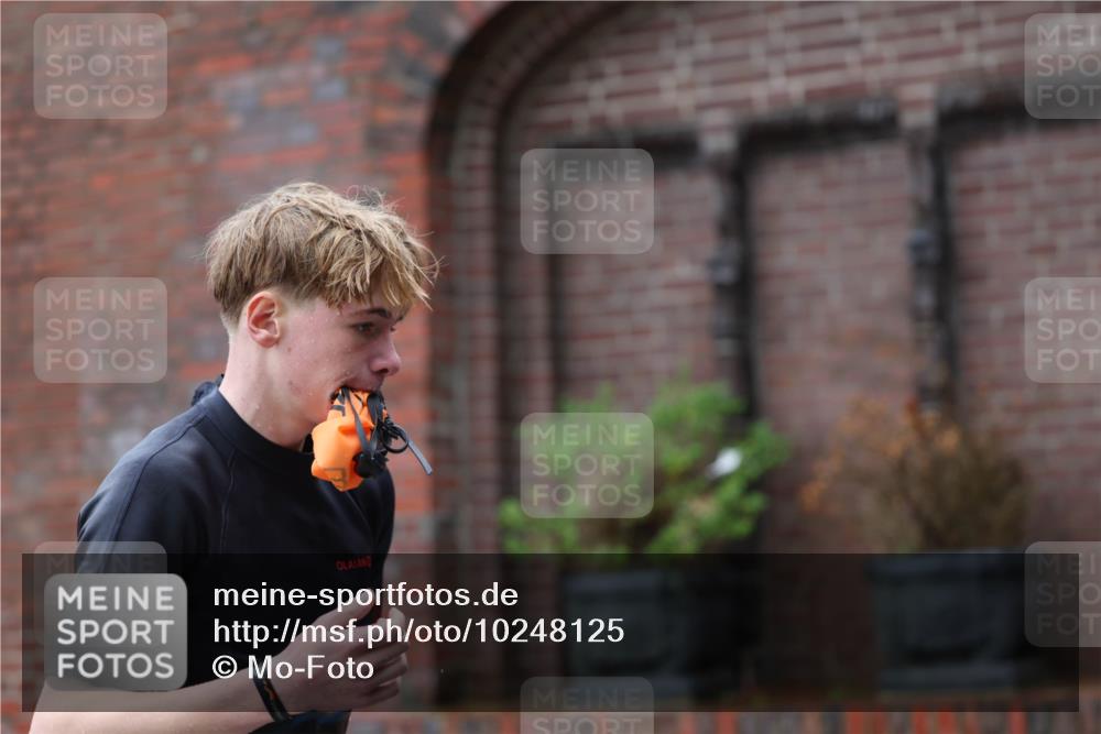 13.09.2026 - Stadtparktriathlon Mo-Foto http://msf.ph/oto/10248125 13.09.2026 13:11:56 Schwimmen 1433, 1467, 1477 meine-sportfotos.de