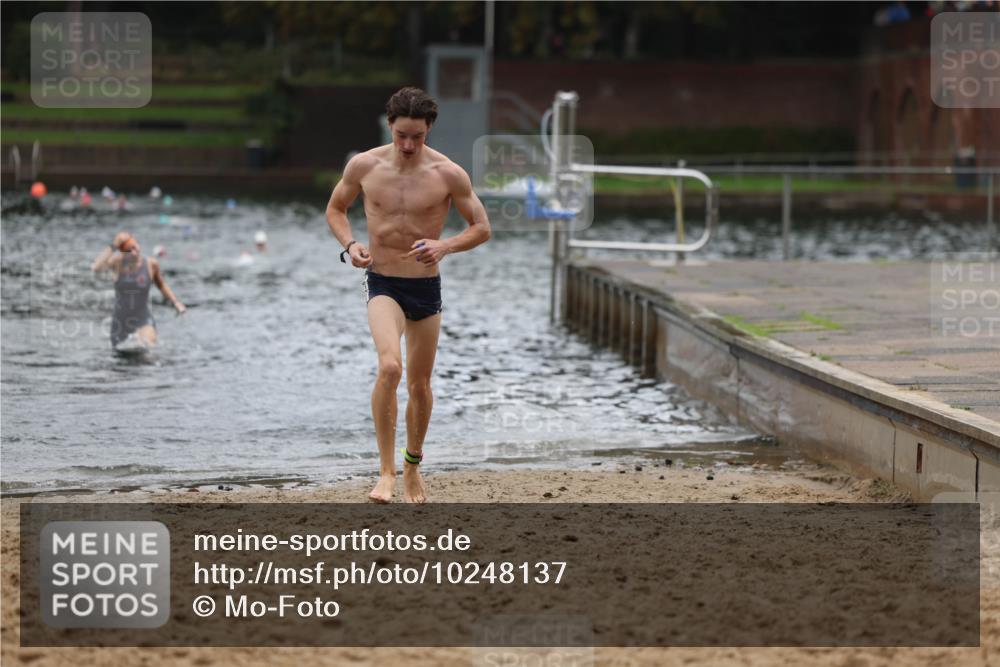 13.09.2026 - Stadtparktriathlon Mo-Foto http://msf.ph/oto/10248137 13.09.2026 13:12:00 Schwimmen 1467, 1472 meine-sportfotos.de