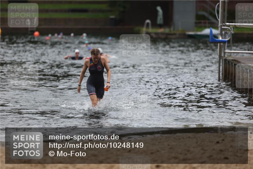 13.09.2026 - Stadtparktriathlon Mo-Foto http://msf.ph/oto/10248149 13.09.2026 13:12:05 Schwimmen 1467, 1472 meine-sportfotos.de