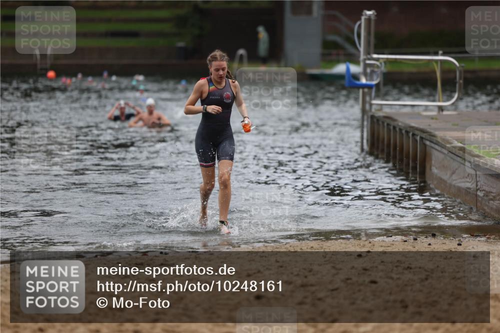 13.09.2026 - Stadtparktriathlon Mo-Foto http://msf.ph/oto/10248161 13.09.2026 13:12:07 Schwimmen 1472 meine-sportfotos.de