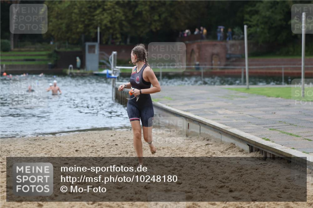 13.09.2026 - Stadtparktriathlon Mo-Foto http://msf.ph/oto/10248180 13.09.2026 13:12:11 Schwimmen 1472 meine-sportfotos.de