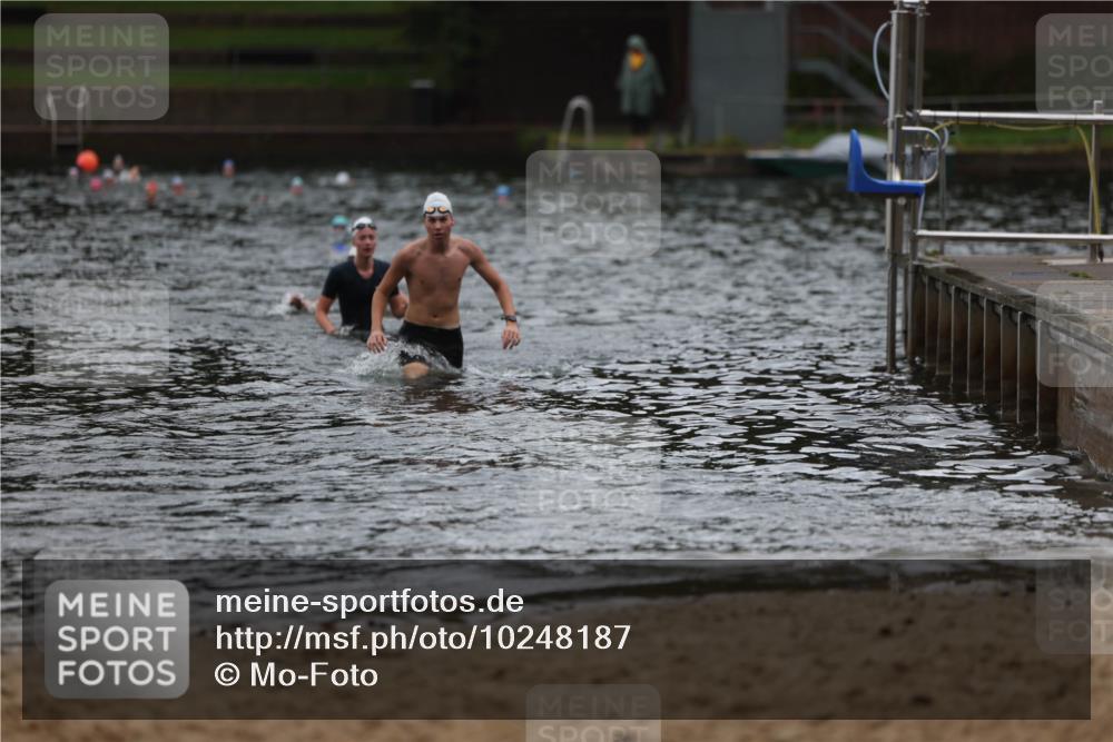 13.09.2026 - Stadtparktriathlon Mo-Foto http://msf.ph/oto/10248187 13.09.2026 13:12:19 Schwimmen 1468 meine-sportfotos.de
